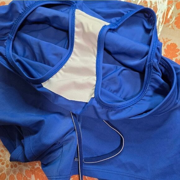 Lands' End Blue Athletic Shorts Smooth Performance Fabric - Picture 5 of 6